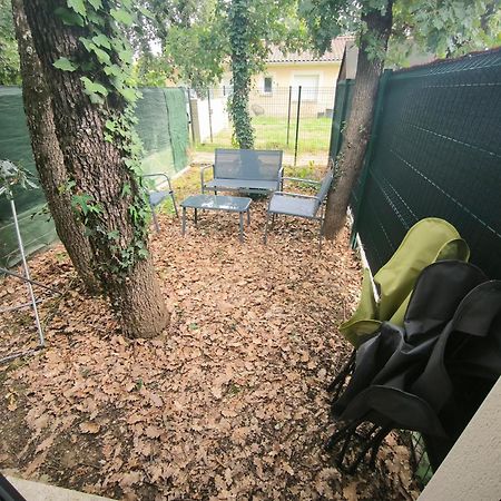 Maisonnette Avec Jardin โคโลมิเยร์ส ภายนอก รูปภาพ